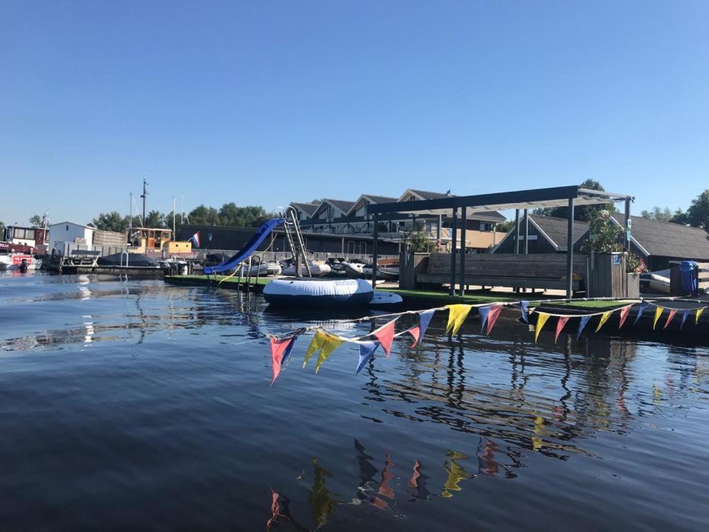 Beach House Giethoorn Wanneperveen Esterno foto