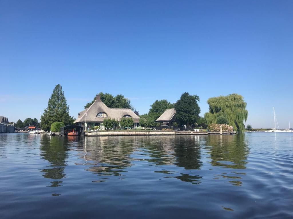 Beach House Giethoorn Wanneperveen Esterno foto